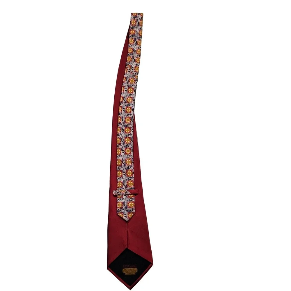 Versani Silk Necktie Geometric Multicolor Pattern Red Workwear Business Mens Tie